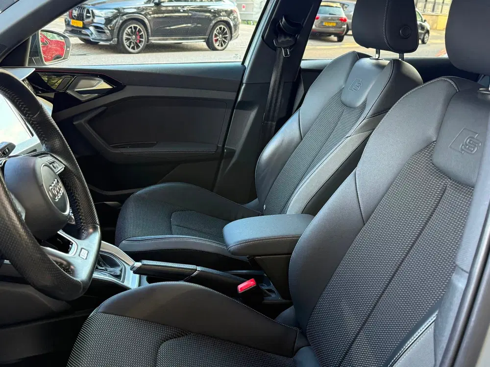 Audi A1 30 TFSI s-line uit 2019, foto 10