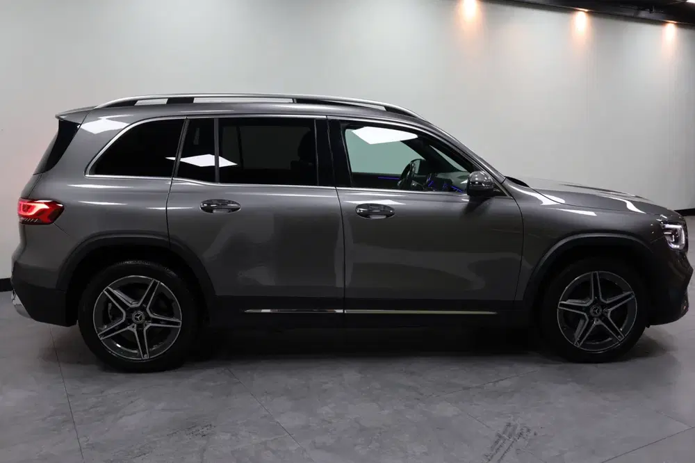 Mercedes-Benz GLB AMG LINE uit 2022, foto 4