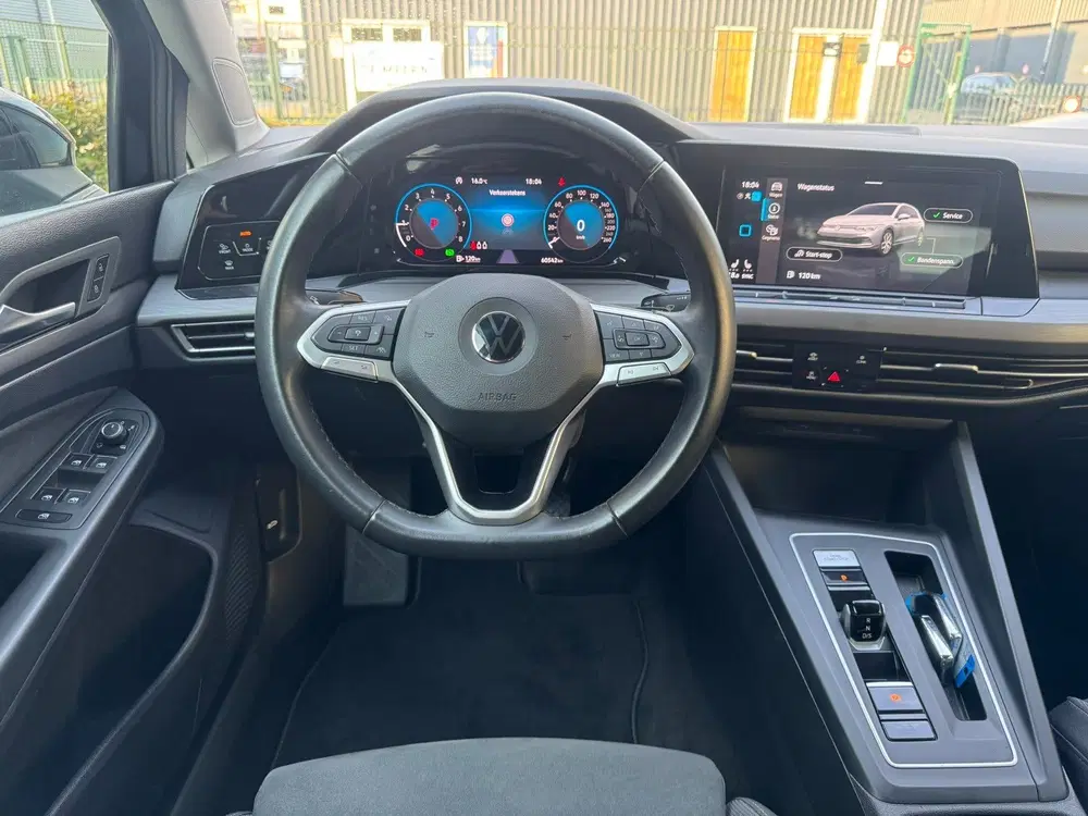 Volkswagen Golf 1.5 eTSI DSG Massage ACC Clima Side uit 2022, foto 11