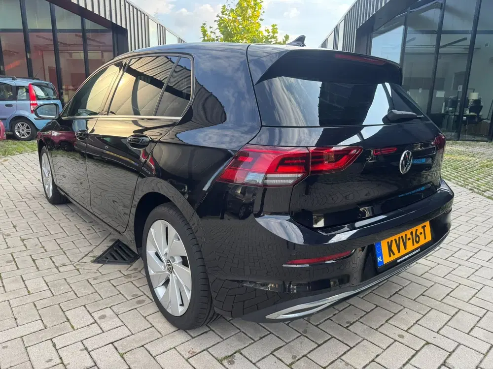 Volkswagen Golf 1.5 eTSI DSG Massage ACC Clima Side uit 2022, foto 5