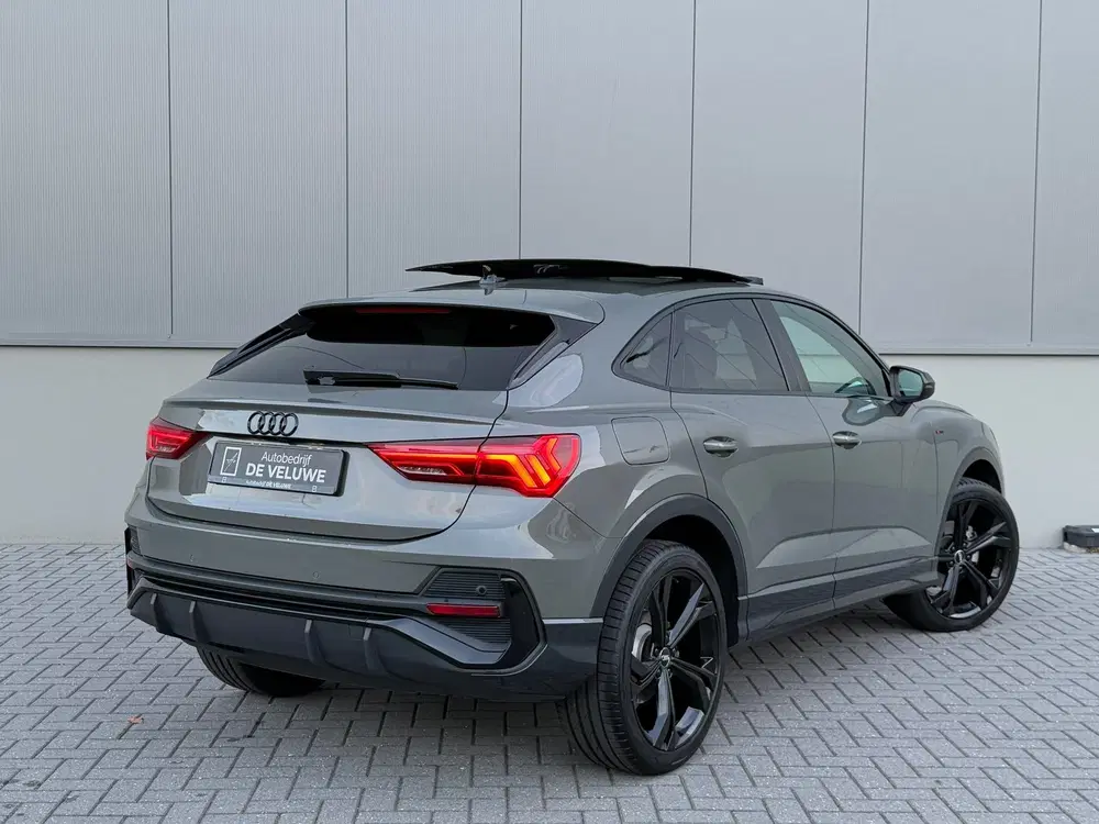 Audi Q3 35 TFSI S-Line uit 2020, foto 11