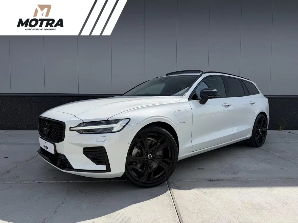 Volvo V60 2.0 T8 Hybrid 455pk AWD Ultra Dark Black E uit 2025