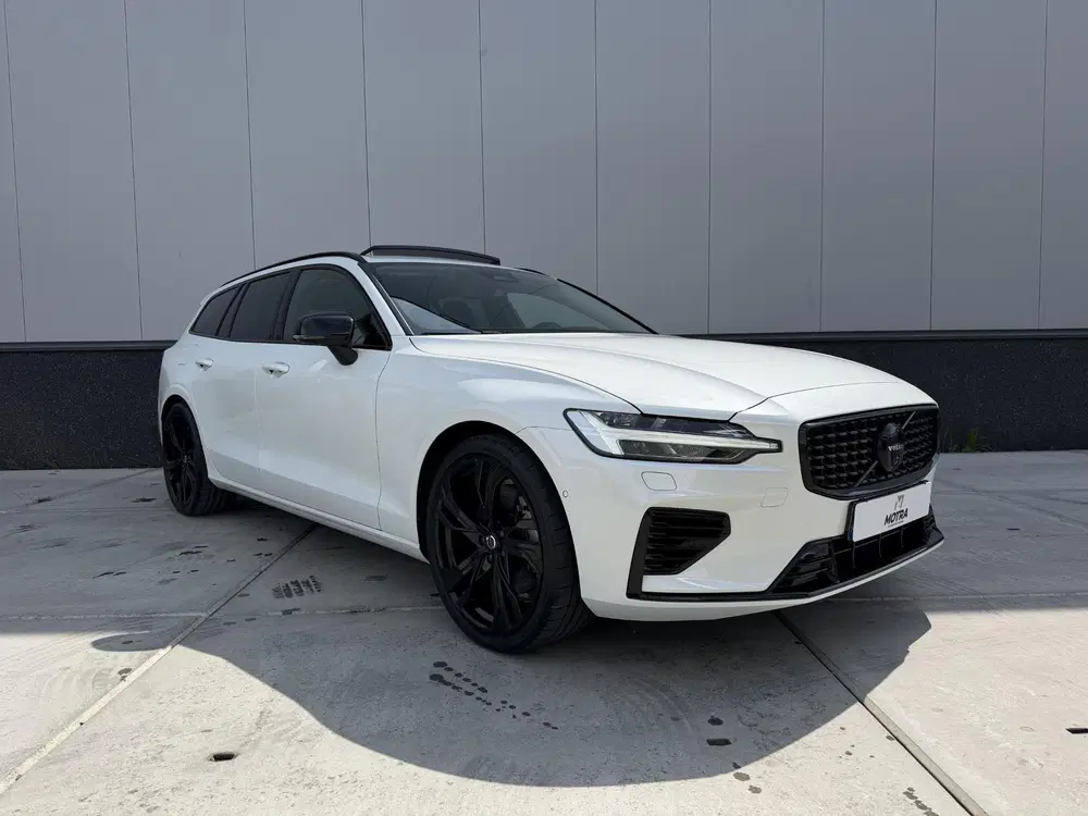 Volvo V60 2.0 T8 Hybrid 455pk AWD Ultra Dark Black E uit 2025, foto 7