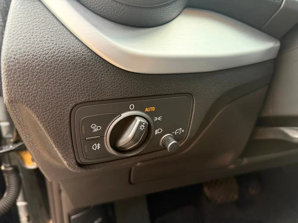 Audi Q2 35 TFSI CoD Sport uit 2019, foto 12