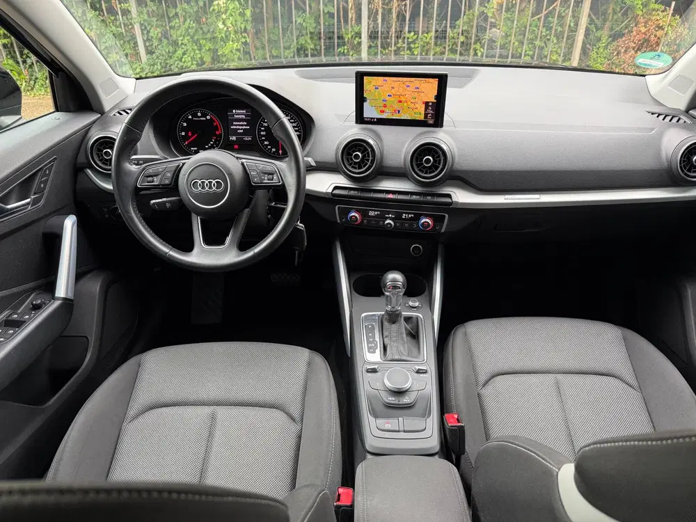 Audi Q2 35 TFSI CoD Sport uit 2019, foto 2