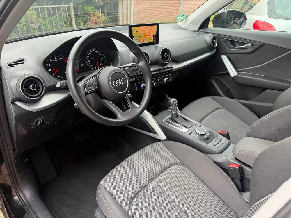 Audi Q2 35 TFSI CoD Sport uit 2019, foto 6