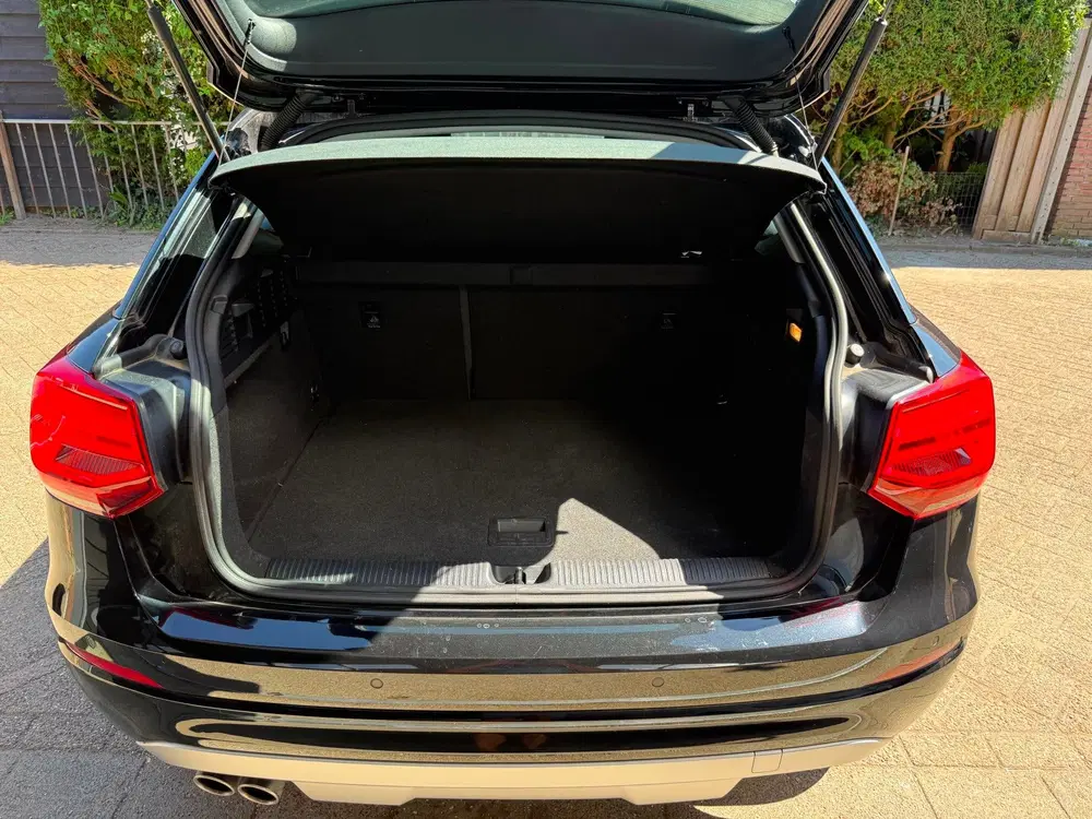 Audi Q2 35 TFSI CoD Sport uit 2019, foto 9