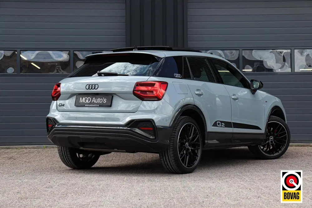 Audi Q2 35 TFSI S-Line uit 2021, foto 3