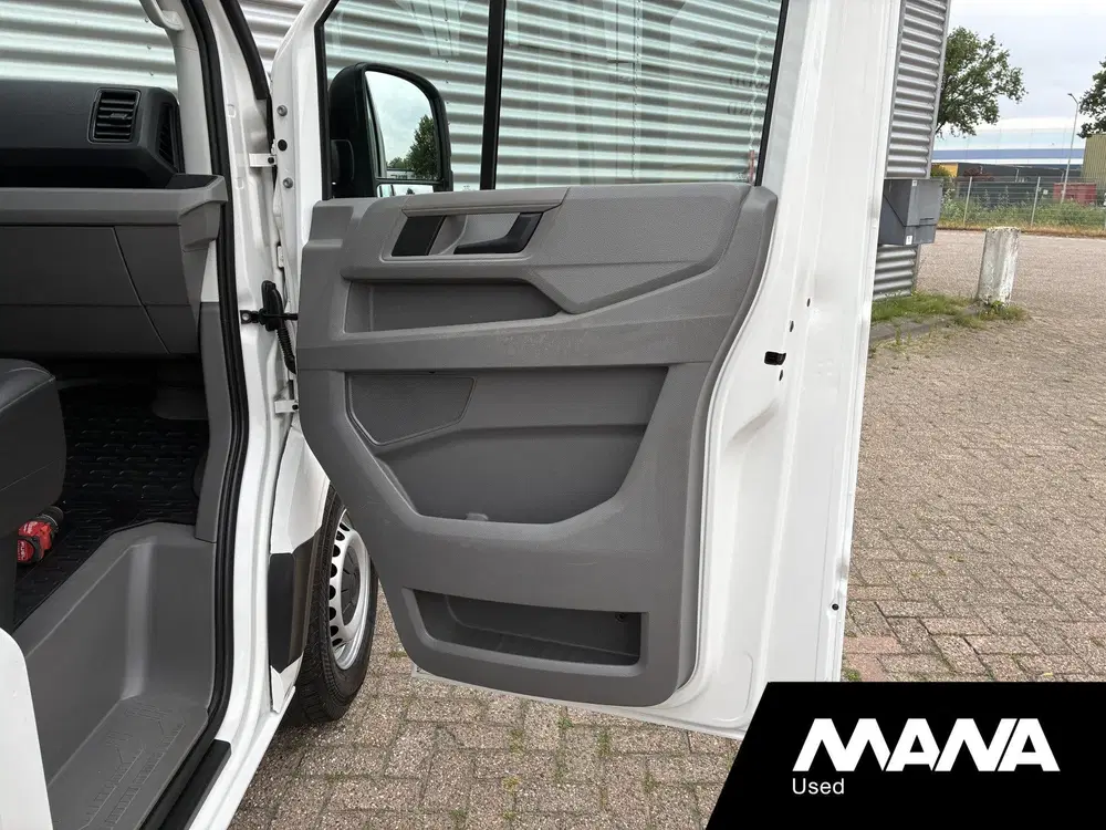 Volkswagen Crafter 35 2.0 TDI L3 140pk Automaat Airco Navi L uit 2022, foto 7