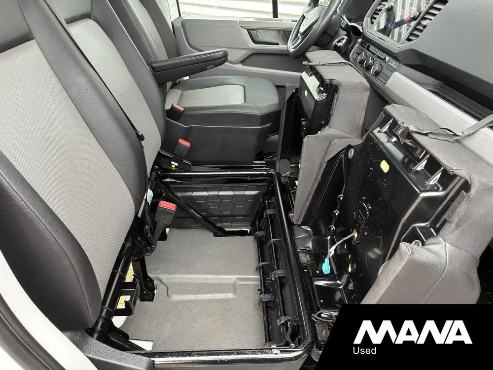 Volkswagen Crafter 35 2.0 TDI L3 140pk Automaat Airco Navi L uit 2022, foto 9
