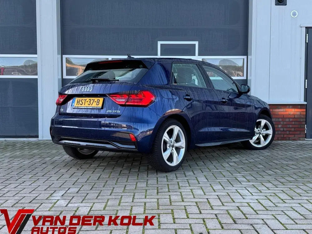 Audi A1 25 TFSI S edition`Automaat uit 2025, foto 2