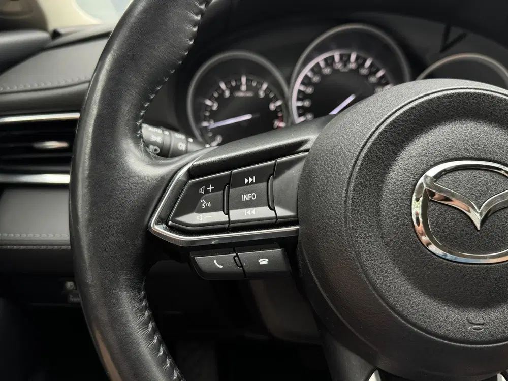 Mazda 6 2.0 SkyActiv-G 165 Business Automaat uit 2021, foto 11