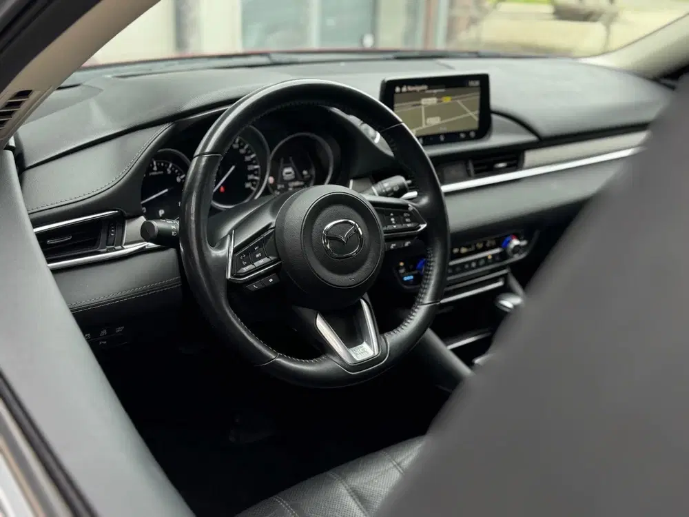 Mazda 6 2.0 SkyActiv-G 165 Business Automaat uit 2021, foto 9
