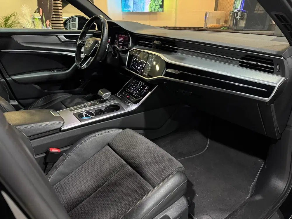 Audi A6 55 TFSI e 367PK quattro Competition uit 2021, foto 8