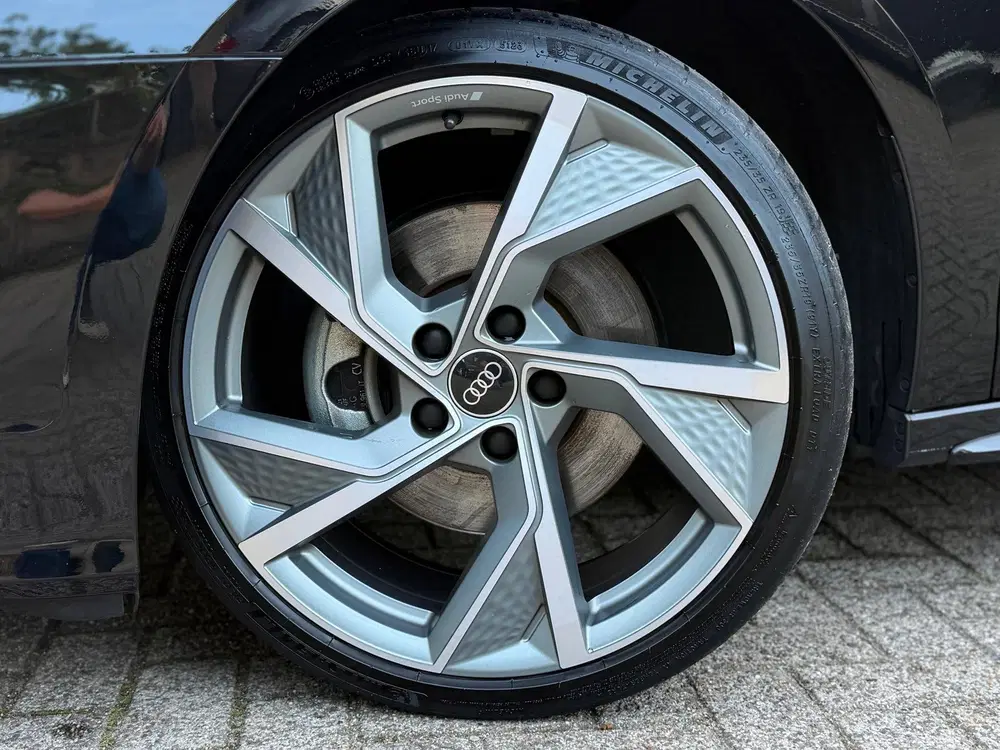 Audi A3 35 TFSI S edition uit 2022, foto 9