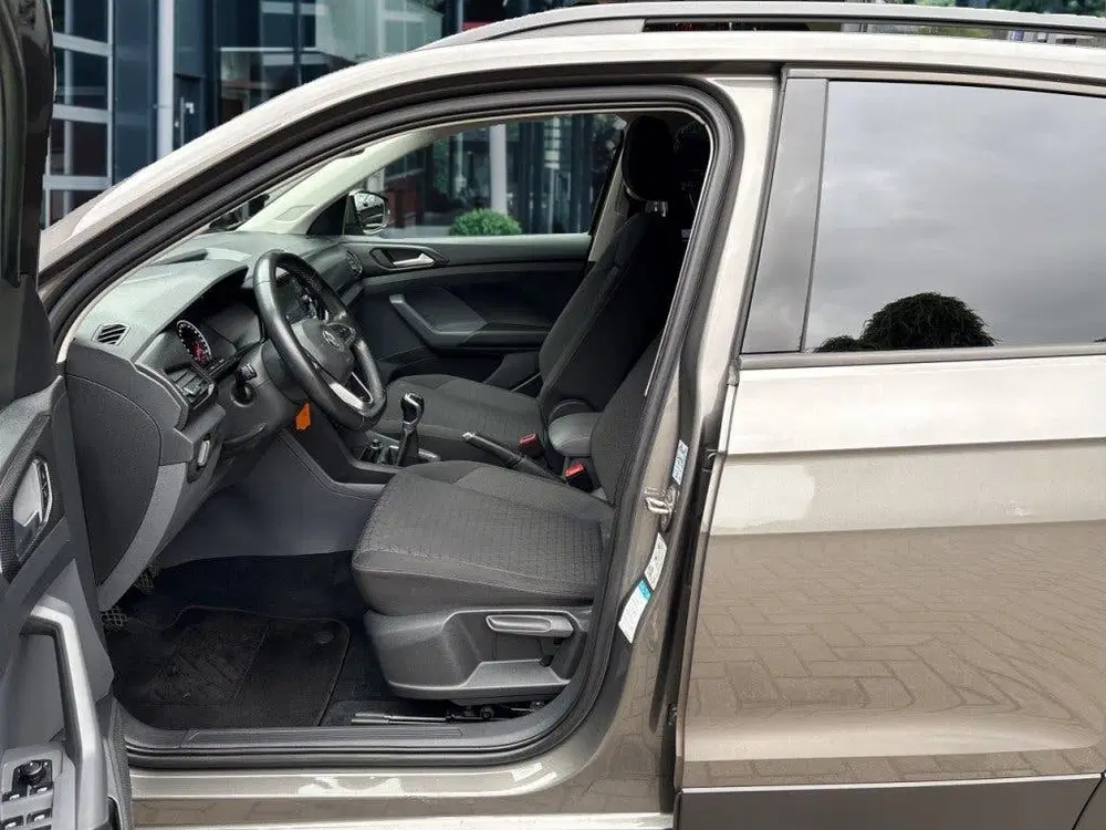 Volkswagen T-Cross 1.0 TSI LIFE TREKHAAK uit 2019, foto 11