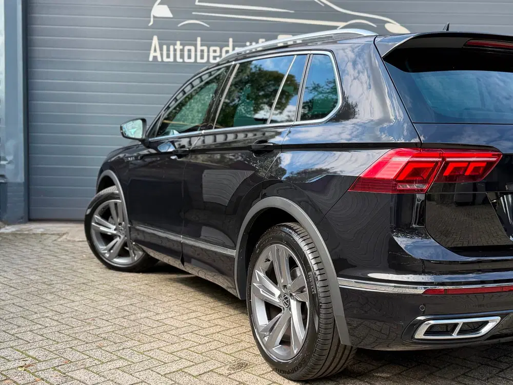 Volkswagen Tiguan 1.5 TSI R-Line Business+ uit 2023, foto 14