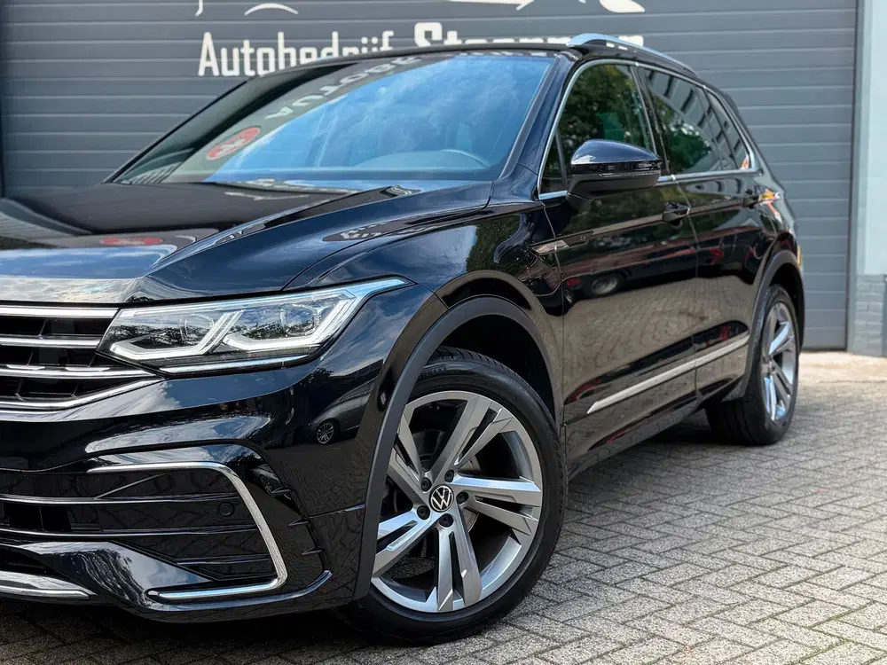 Volkswagen Tiguan 1.5 TSI R-Line Business+ uit 2023, foto 2