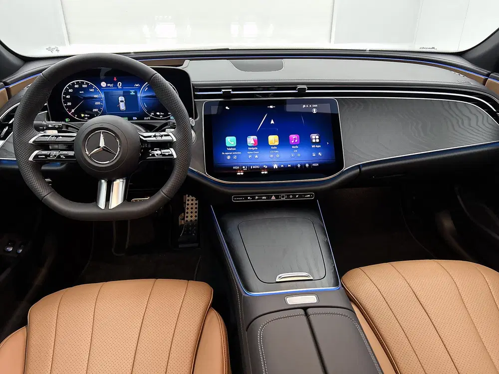 Mercedes-Benz E-Klasse 300 e Business Solution AMG uit 2026, foto 4