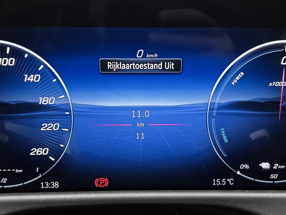 Mercedes-Benz E-Klasse 300 e Business Solution AMG uit 2026, foto 6