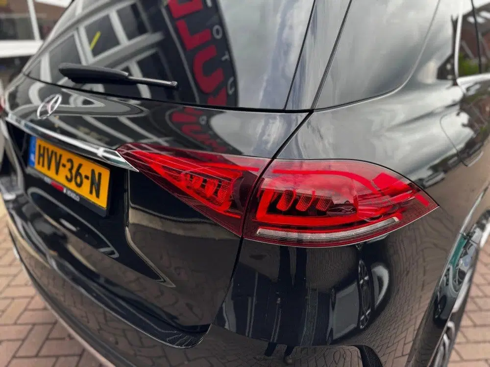 Mercedes-Benz GLE 400 D 4MATIC PREMIUM PLUS AMG uit 2020, foto 12