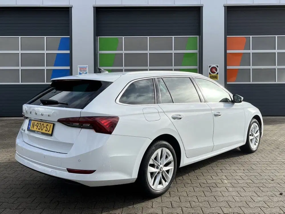 Skoda Octavia Octavia uit 2022, foto 5