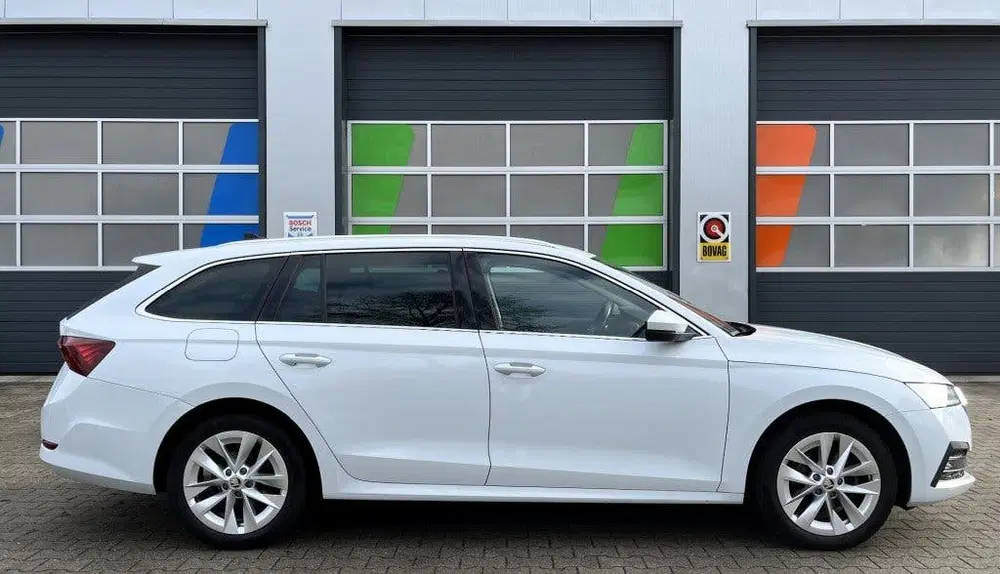 Skoda Octavia Octavia uit 2022, foto 6