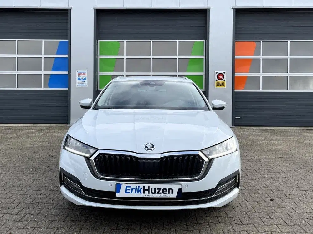 Skoda Octavia Octavia uit 2022, foto 8