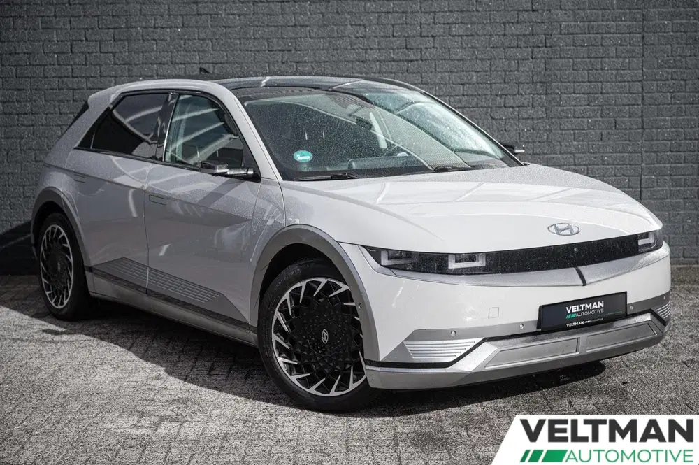 Hyundai IONIQ 5 Lounge AWD 77.4 kWh 100& SOH PANO TREKHAAK uit 2023, foto 2