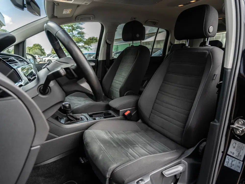 Volkswagen Touran 1.5 TSI 150PK DSG Comfortline uit 2023, foto 15