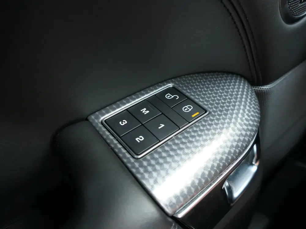 Land Rover Range Rover Sport 3.0 P400 HST uit 2019, foto 8