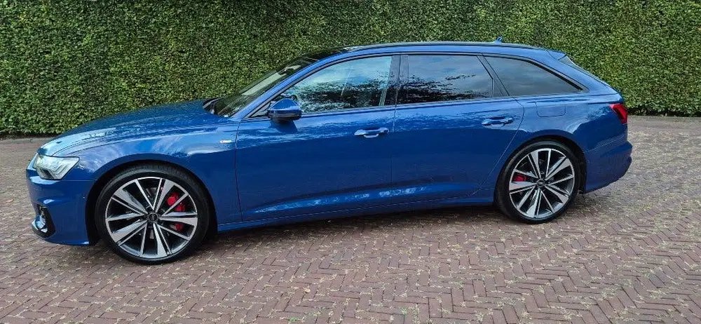 Audi A6 Avant 55 TFSI e quattro Competition uit 2025, foto 2