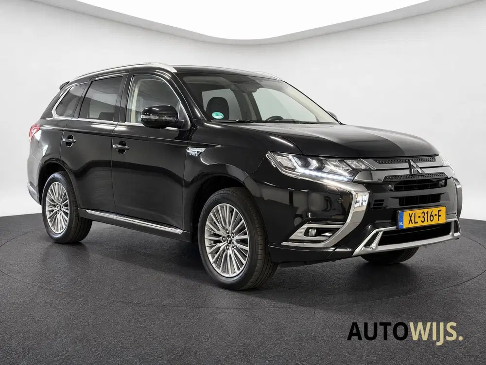 Mitsubishi Outlander 2.4 PHEV Intense+ uit 2019, foto 13
