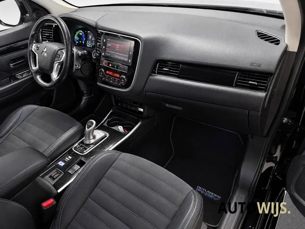 Mitsubishi Outlander 2.4 PHEV Intense+ uit 2019, foto 3