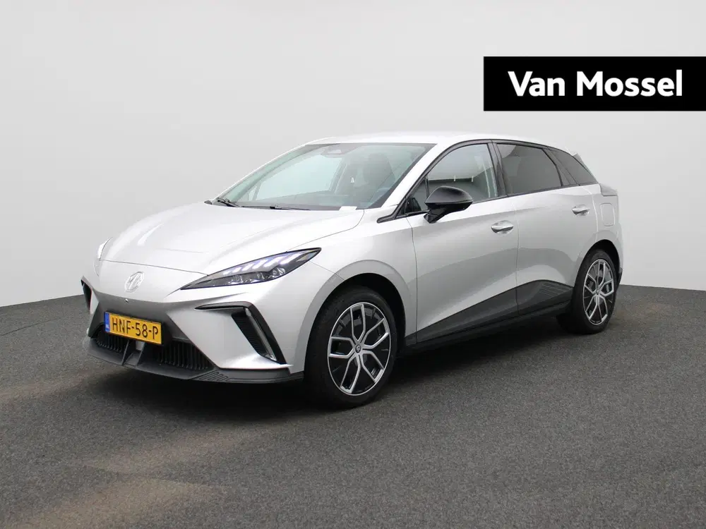 MG MG4 Luxury 64 kWh uit 2025