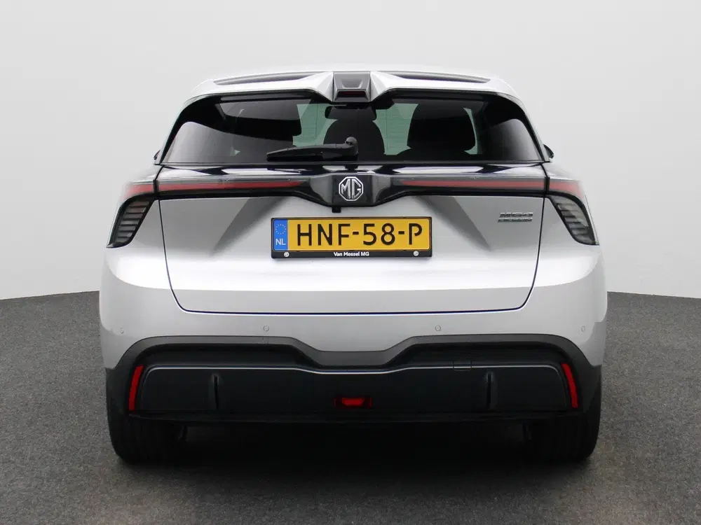MG MG4 Luxury 64 kWh uit 2025, foto 5