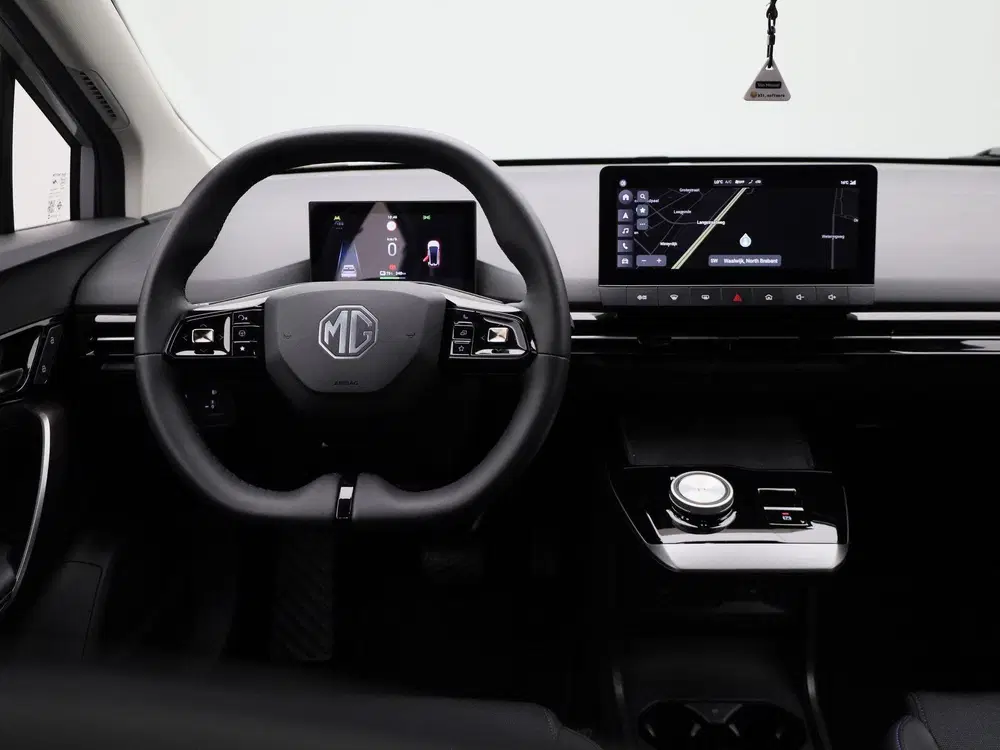MG MG4 Luxury 64 kWh uit 2025, foto 7