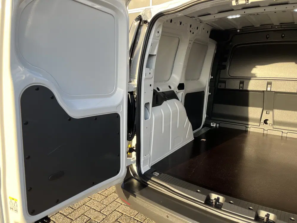 Volkswagen Caddy 2.0 TDI 122pk Automaat Trekhaak Virtu uit 2024, foto 15