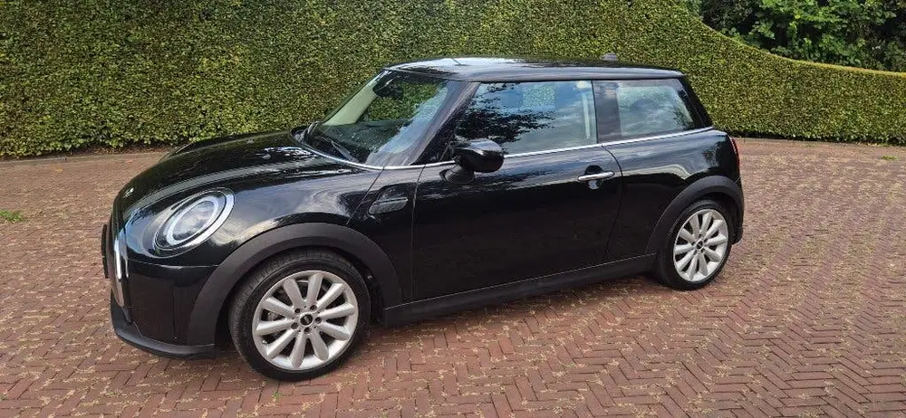 Mini One uit 2022, foto 4