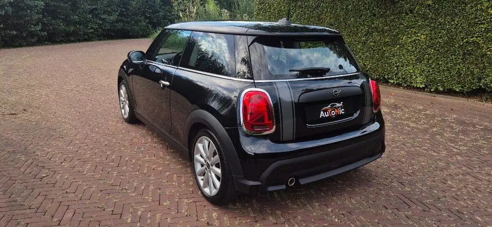Mini One uit 2022, foto 6