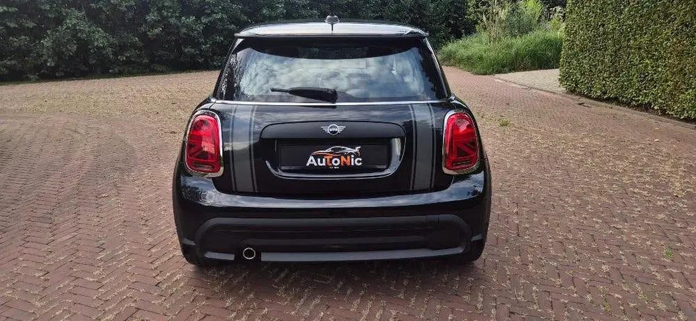 Mini One uit 2022, foto 7