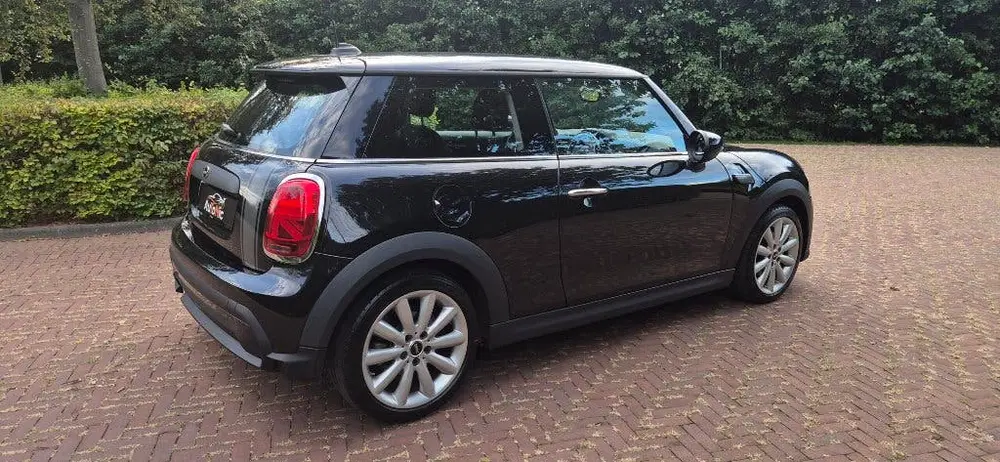Mini One uit 2022, foto 9