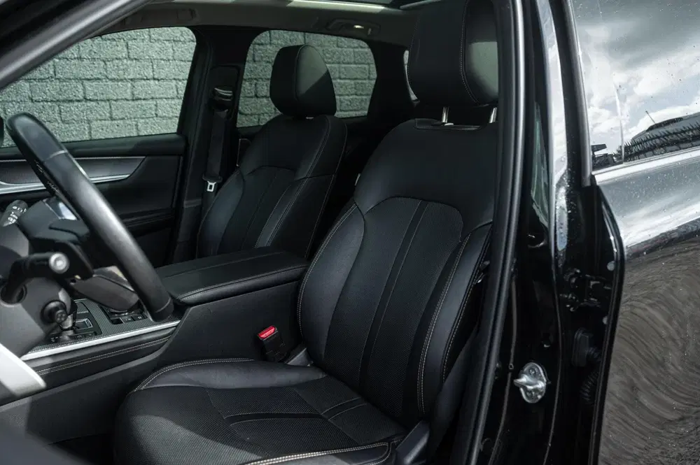 Mazda CX-60 2.5 e-SkyActiv PHEV Homura PANORAMADAK TRE uit 2023, foto 5