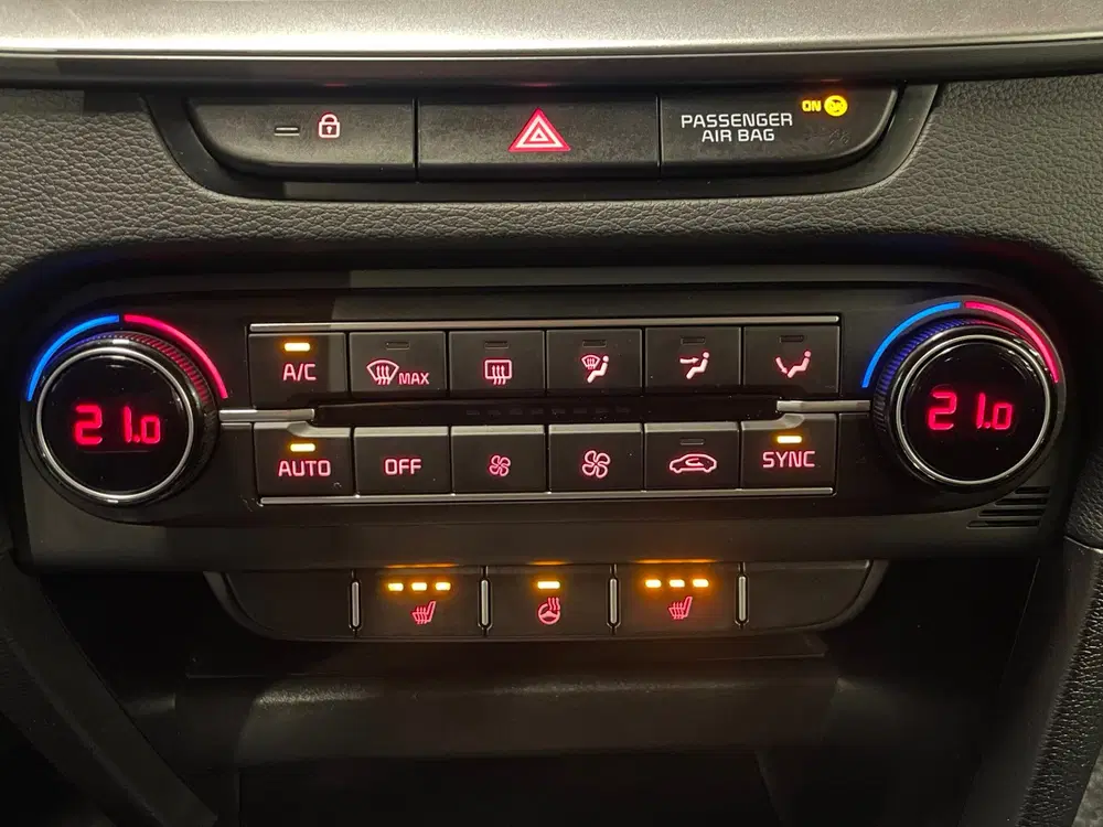 Kia Ceed 1.0 T-GDi DynamicLine uit 2024, foto 12