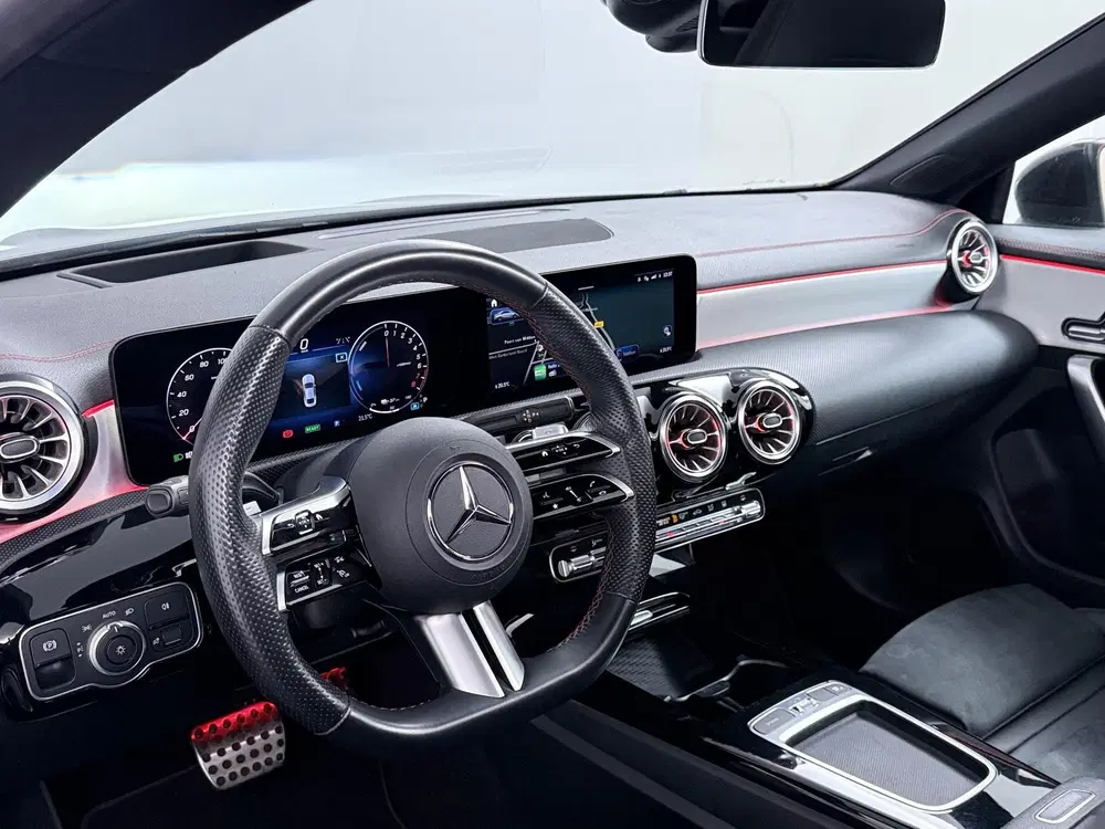 Mercedes-Benz CLA Mercedes CLA 250e AMG Facelift uit 2023, foto 3