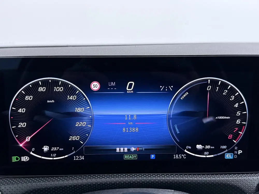 Mercedes-Benz CLA Mercedes CLA 250e AMG Facelift uit 2023, foto 4