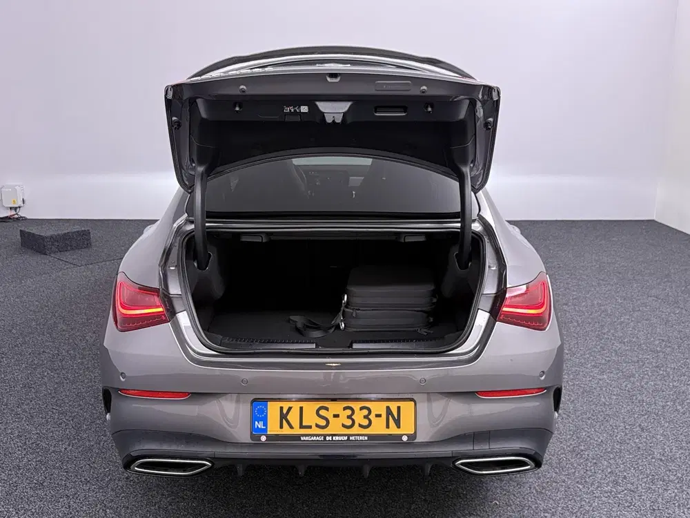 Mercedes-Benz CLA Mercedes CLA 250e AMG Facelift uit 2023, foto 8