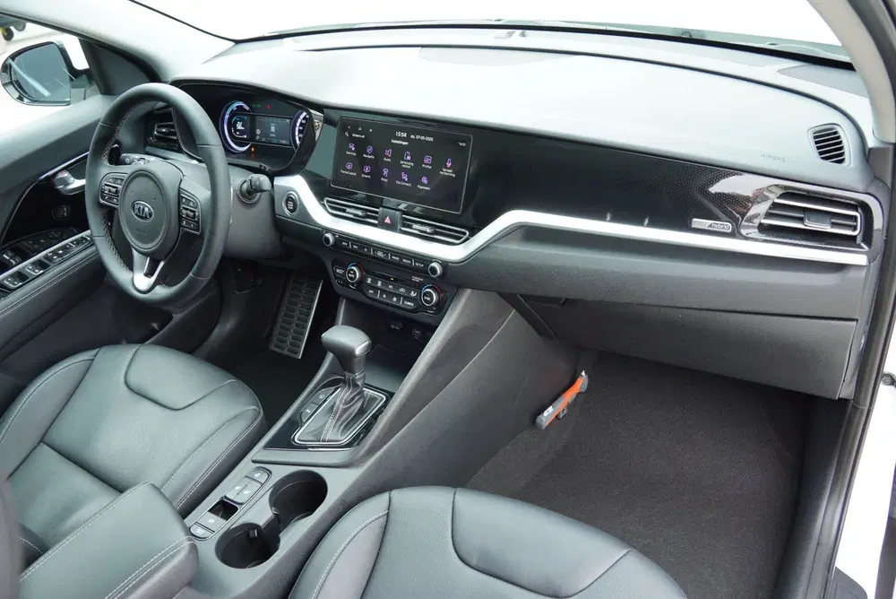 Kia Niro 1.6 GDi Hybrid DynamicPlusLine 2021 Stoelv uit 2021, foto 13