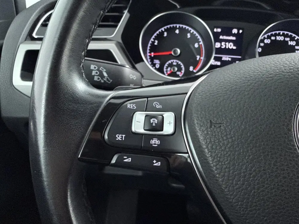 Volkswagen Touran 1.5 TSI Highline Business R 7p uit 2019, foto 14