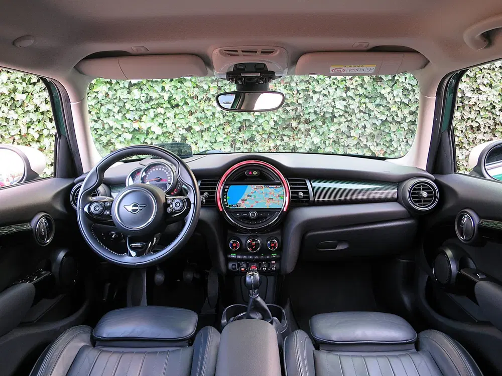 Mini Cooper S Cooper S 2.0 60 Years Edition F55 LCI 5-dr uit 2019, foto 14